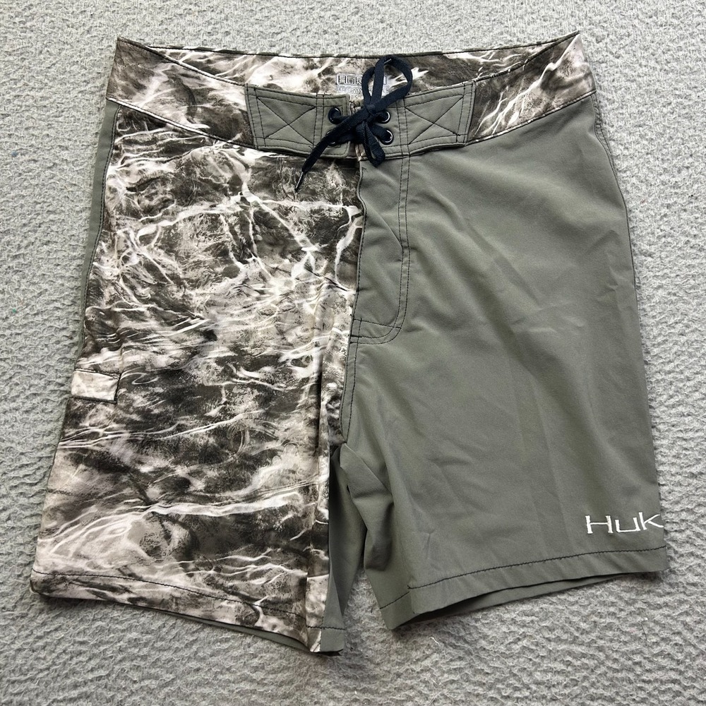 Huk Fishing Board Shorts Mens 30 Multi Elements Camo Performance Swim
